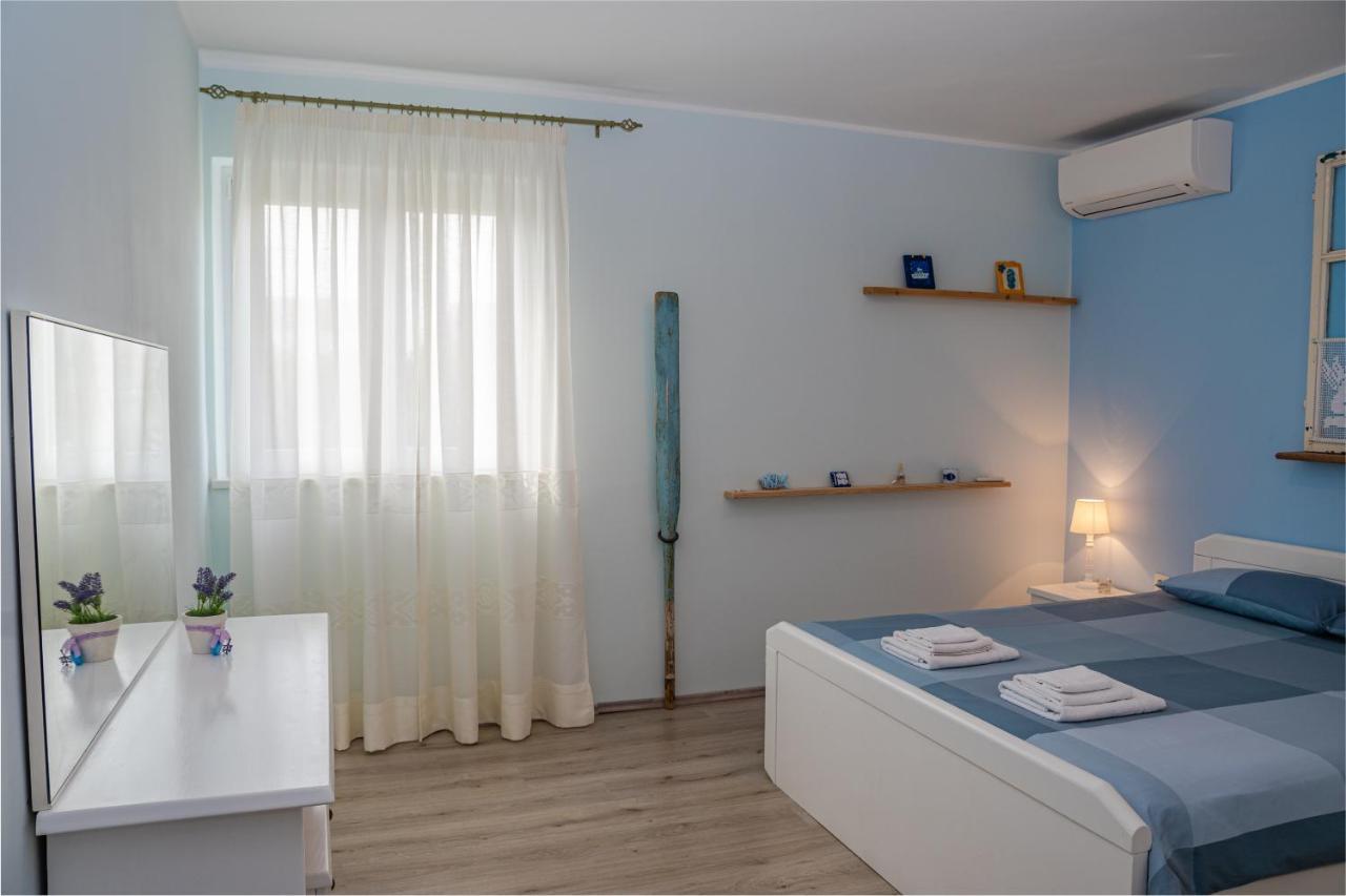 Apartman Doris Milohnici Buitenkant foto