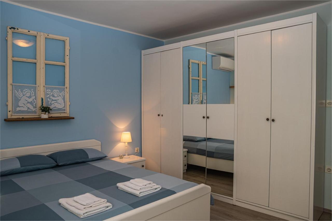 Apartman Doris Milohnici Buitenkant foto